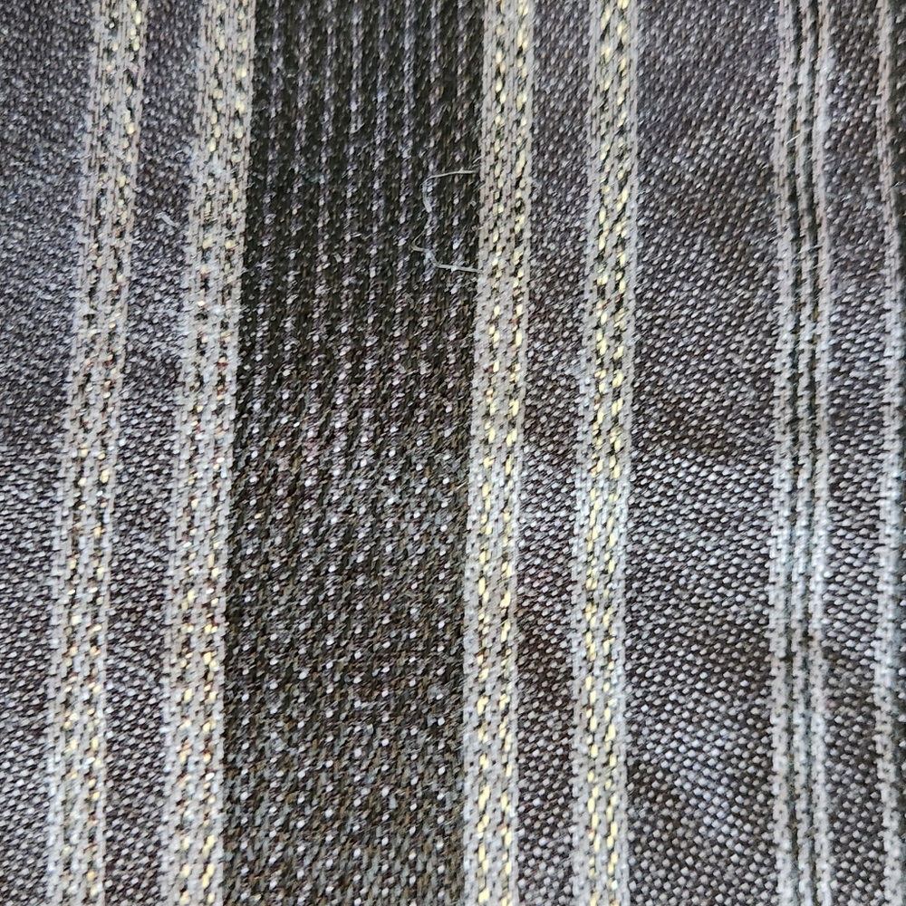 Chic Chevron Patterned Throw Blanket - image 5